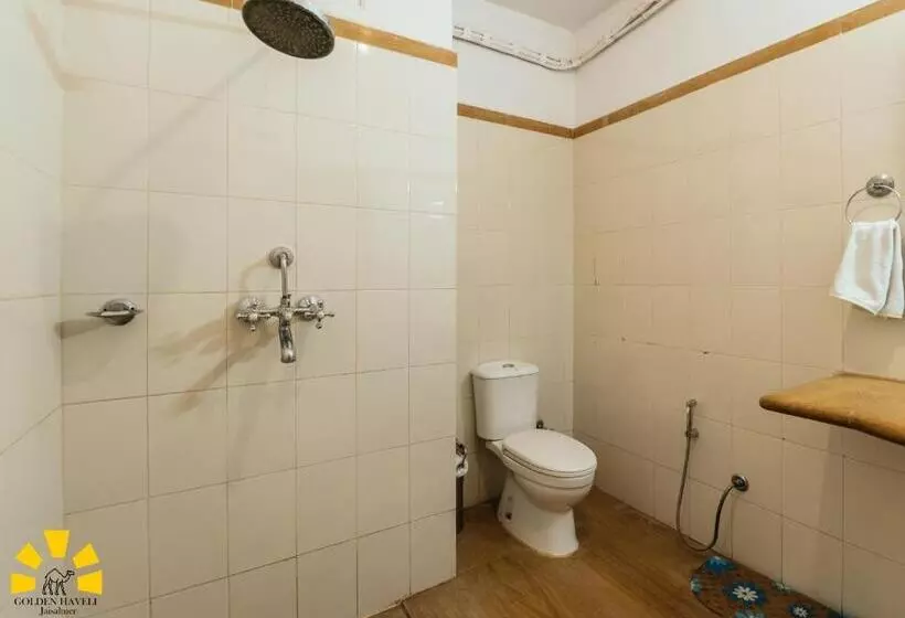 Hotel Golden Haveli