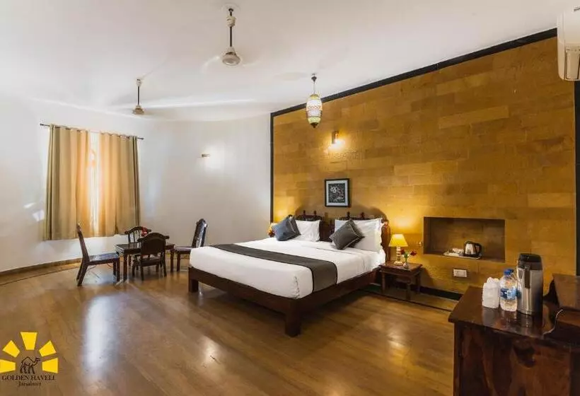 Hotel Golden Haveli