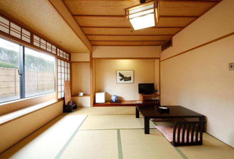 فندق Hiroshima Garden Palace