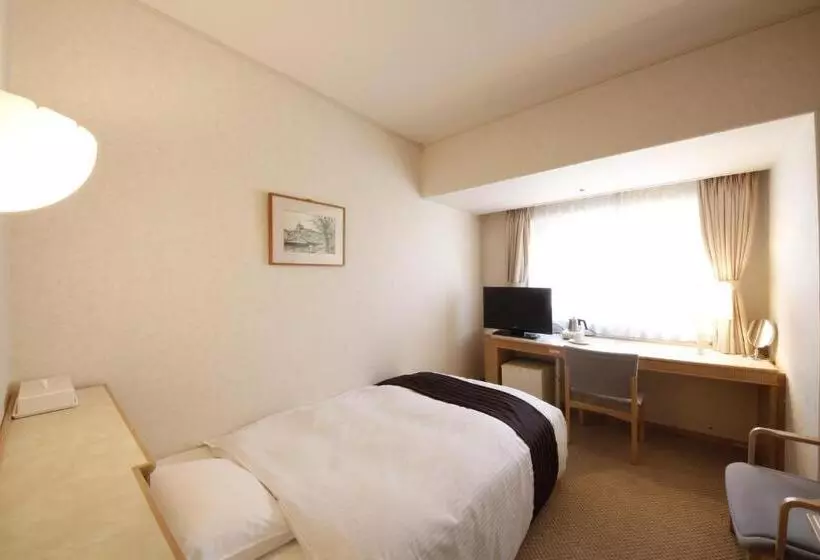 Hotel Hiroshima Garden Palace