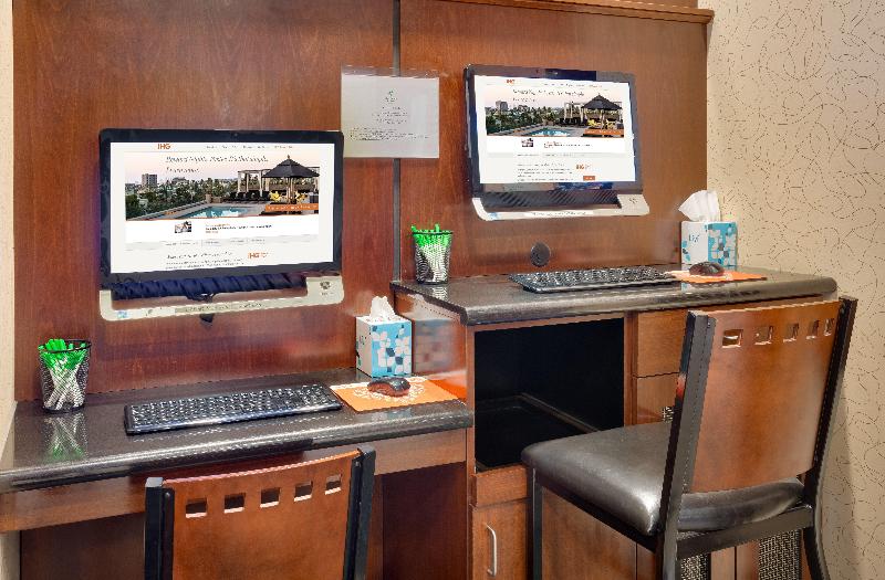 Holiday Inn Hotel & Suites Salt Lake City Airport West By Ihg