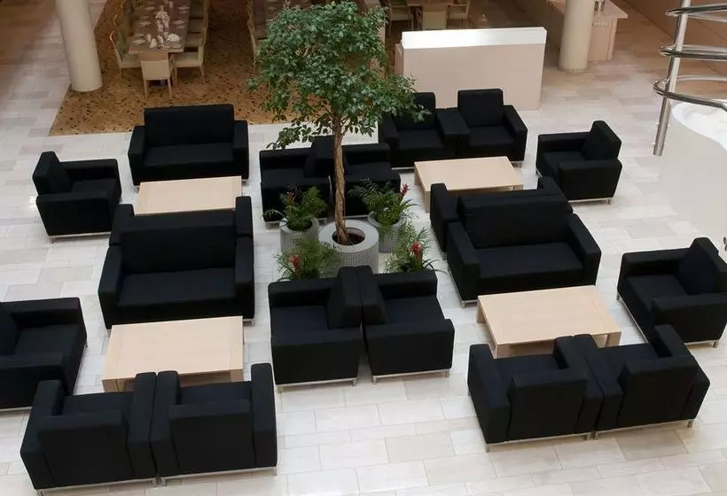 هتل Holiday Inn Samara, An Ihg