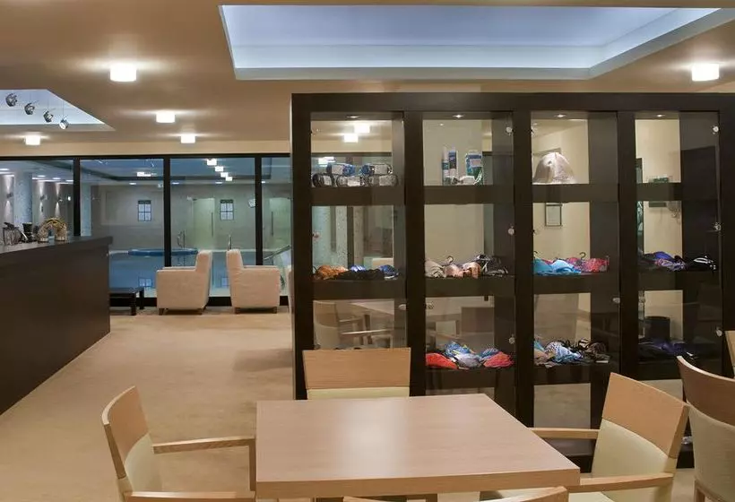 هتل Holiday Inn Samara, An Ihg