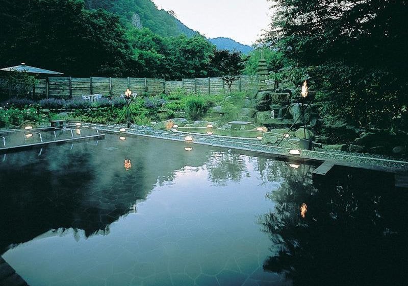 ריוקאן Jozankei Grand Hotel Zuien