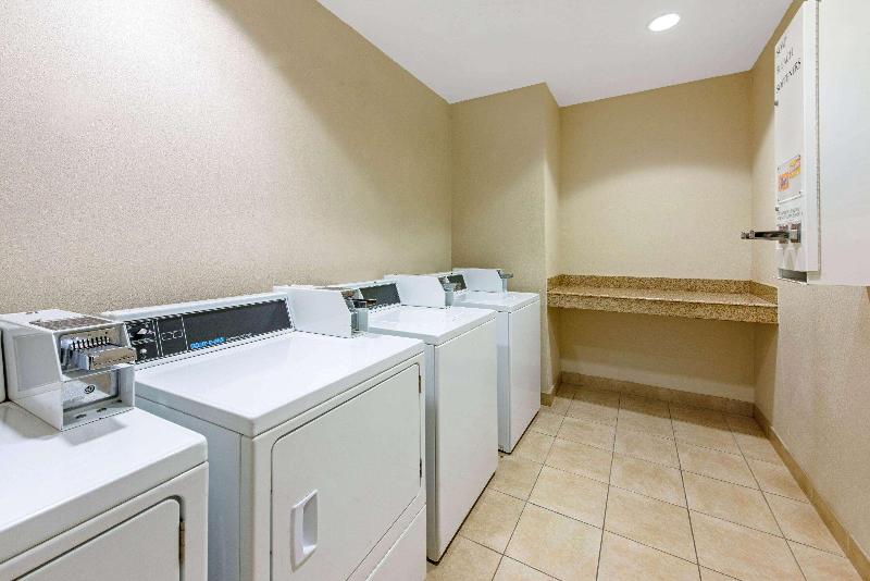 ホテル La Quinta Inn & Suites By Wyndham Lake Charles Casino Area