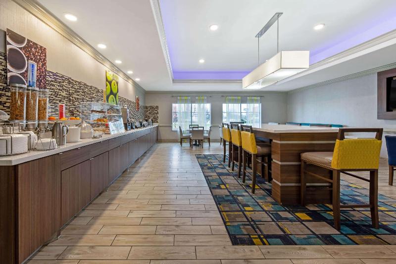 ホテル La Quinta Inn & Suites By Wyndham Lake Charles Casino Area
