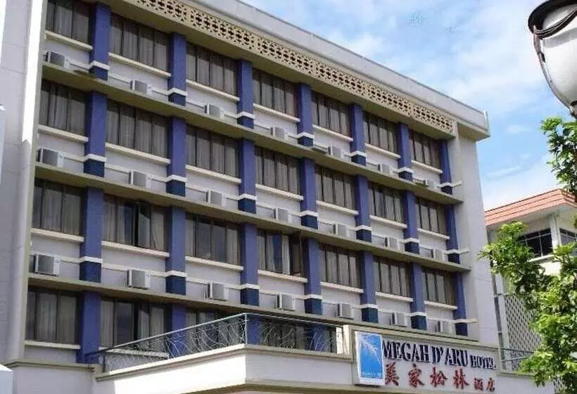 هتل Megah D Aru