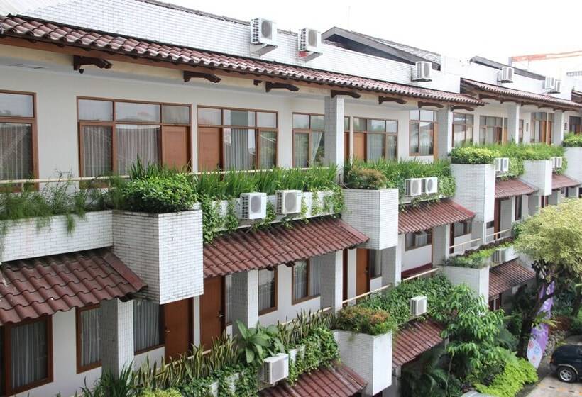 Mutiara Hotel And Convention