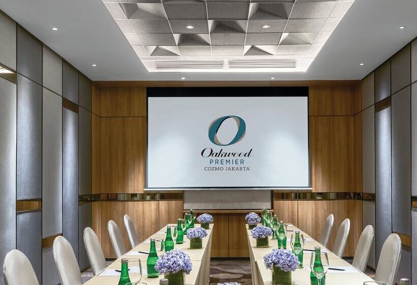 Hotel Oakwood Premier Cozmo Jakarta