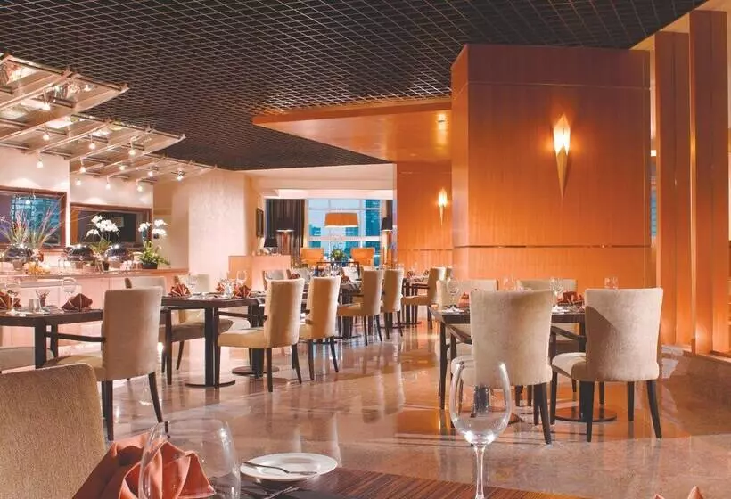 فندق Oakwood Premier Cozmo Jakarta