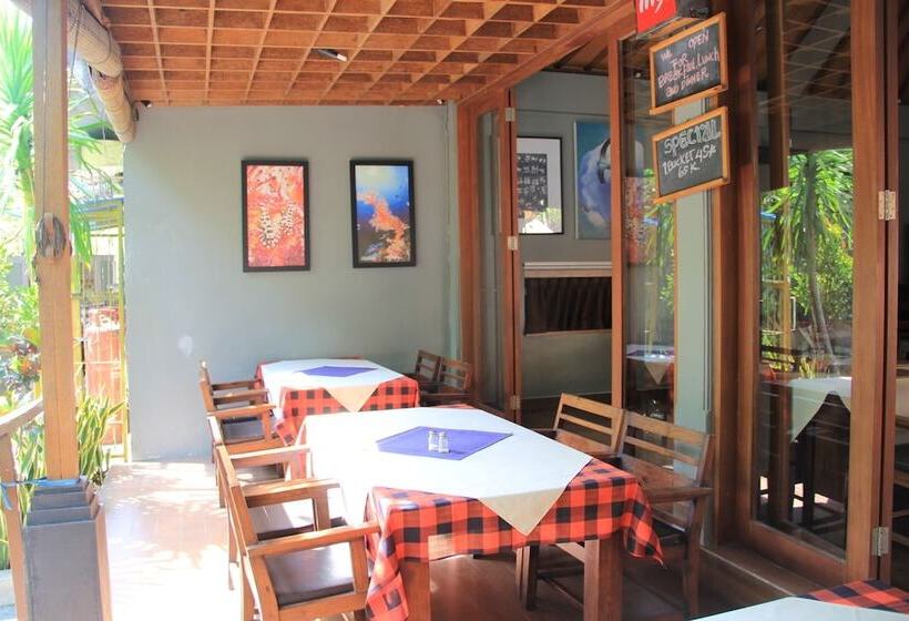 בית מלון כפרי Stana Puri Gopa