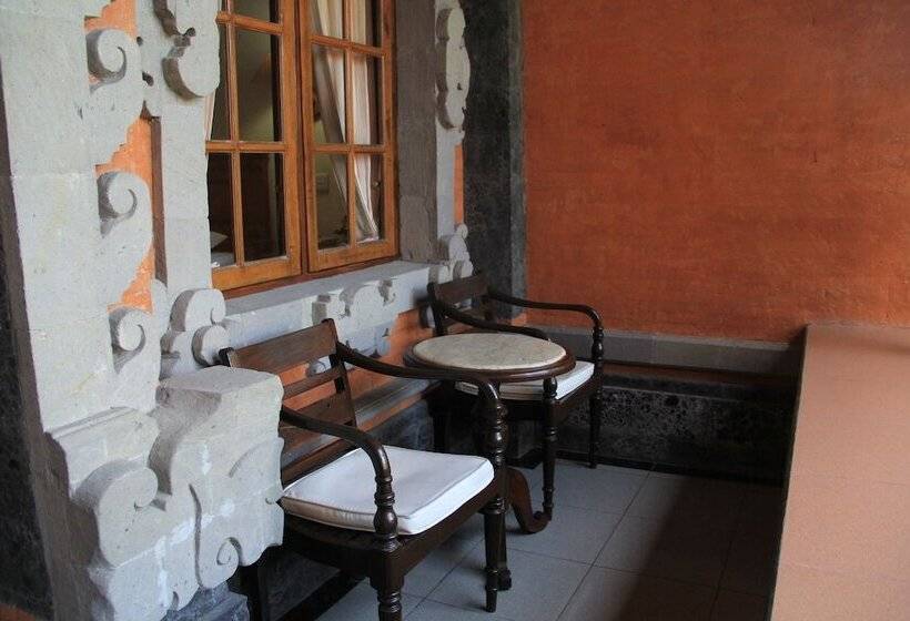 בית מלון כפרי Stana Puri Gopa