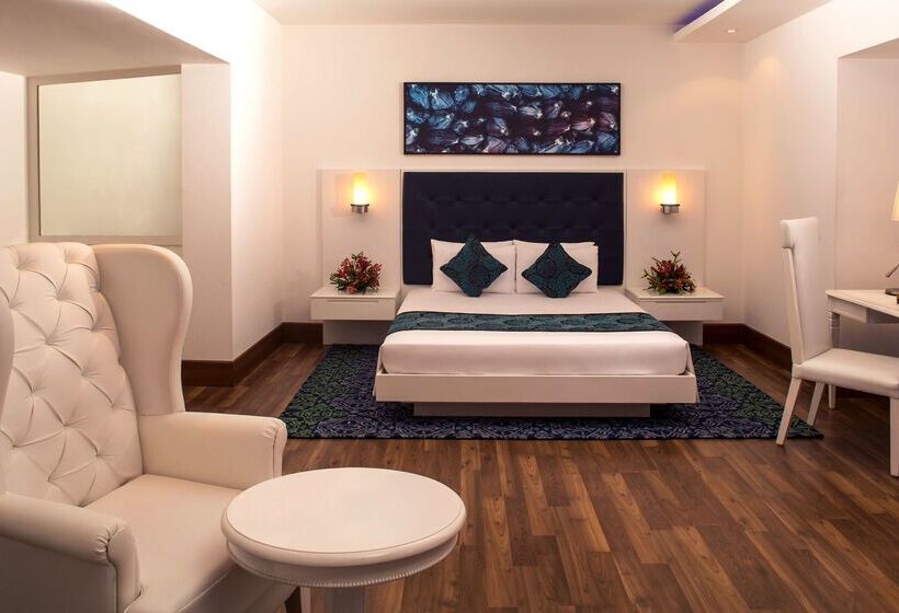 בית מלון כפרי Radisson Blu Kochi