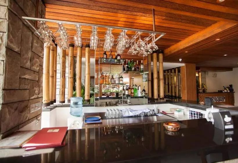 酒店 Satriya Cottages