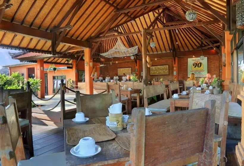 酒店 Satriya Cottages