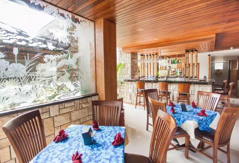 酒店 Satriya Cottages