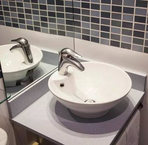 هتل Soria Plaza Mayor