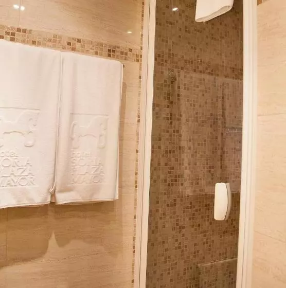 هتل Soria Plaza Mayor