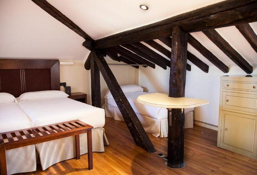 בית מלון כפרי Soria Plaza Mayor