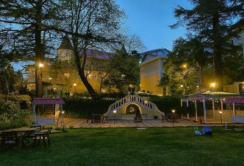 فندق Welcomheritage Kasmanda Palace