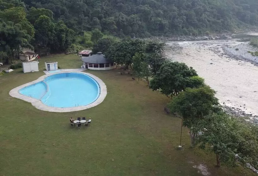 هتل Welcomheritage Tarangi Ramganga Resort, Corbett