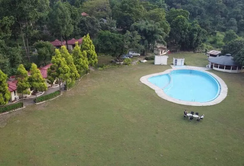 هتل Welcomheritage Tarangi Ramganga Resort, Corbett