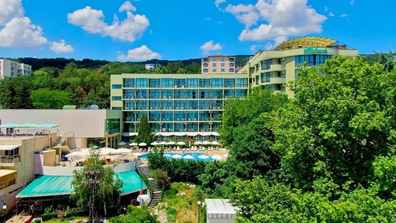 Palm Beach Hotel   All Inclusive With Free Beach Package & Private Beach