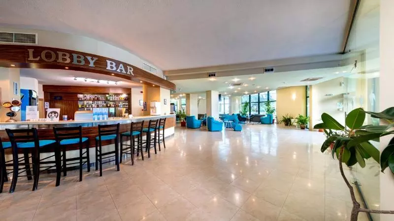 Palm Beach Hotel   All Inclusive With Free Beach Package & Private Beach