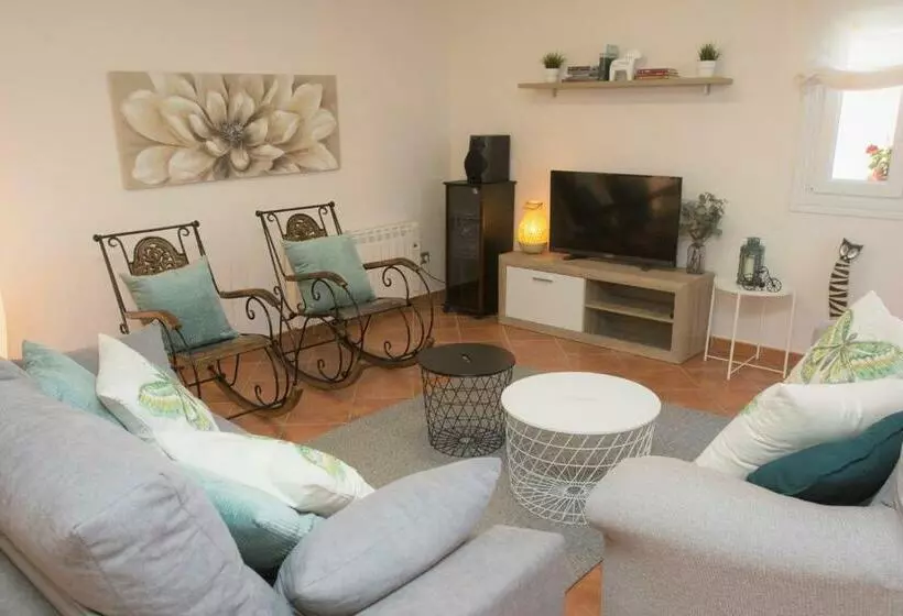 Hospedium Galitrips Vila Maruja Corme