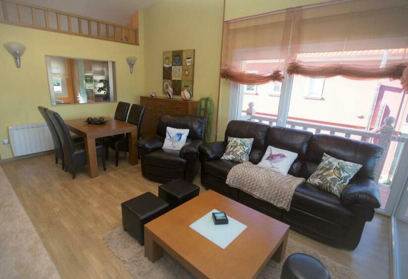 Hospedium Galitrips Vila Maruja Corme