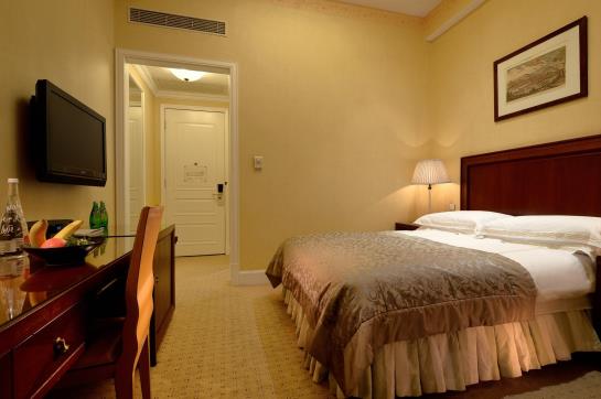 Ex Palm D’or Hotel