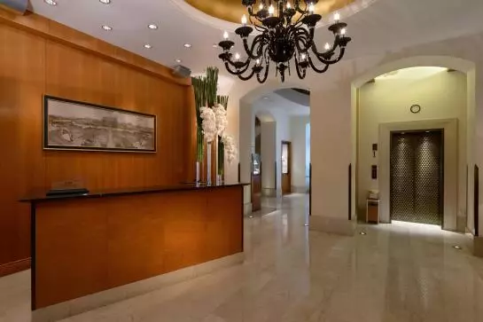 Ex Palm D’or Hotel