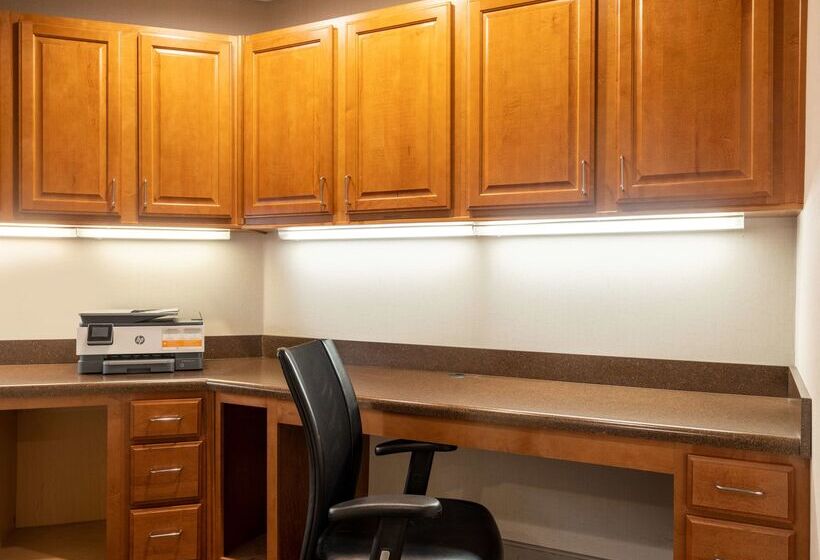 Hampton Inn & Suites Cedar Rapids  North