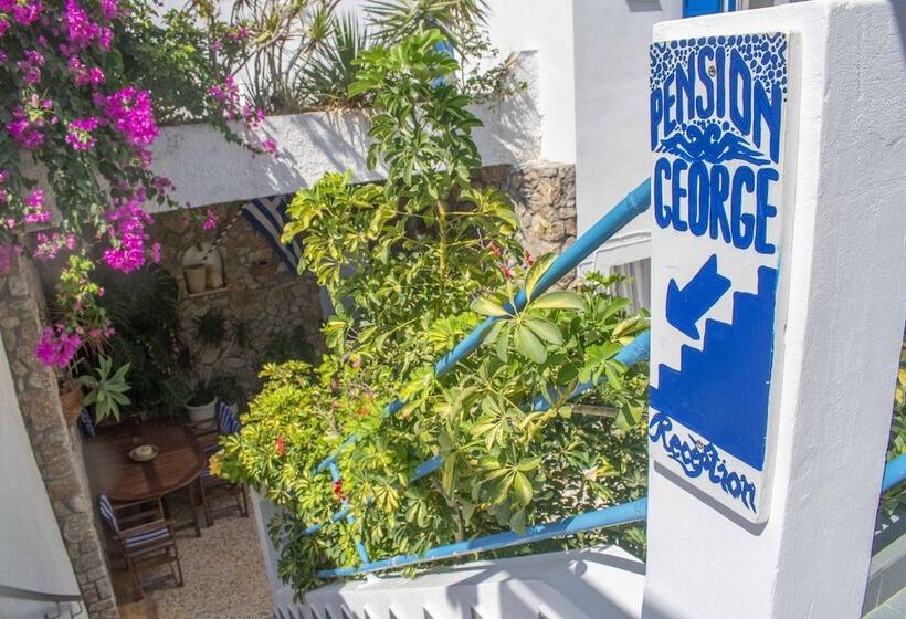 簡易ホテル Pension George