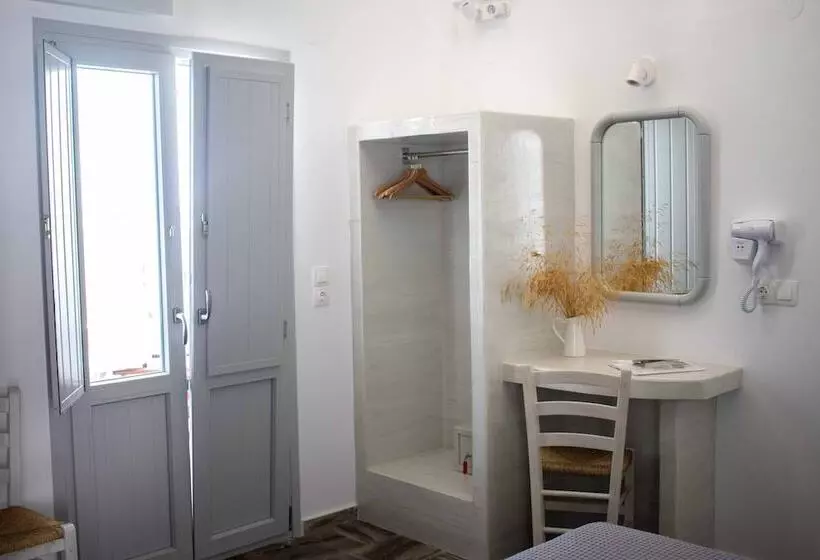 فندق فئة نجمة واحدة Pension George