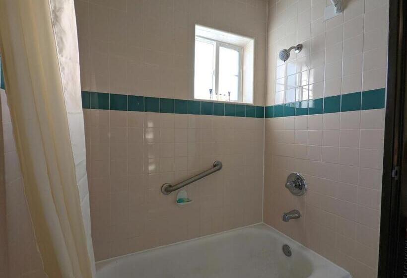 فندق Americas Best Value Inn Oxnard Port Hueneme