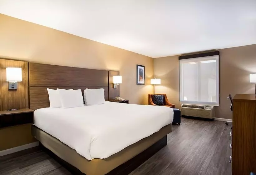 Отель Best Western Gallup West