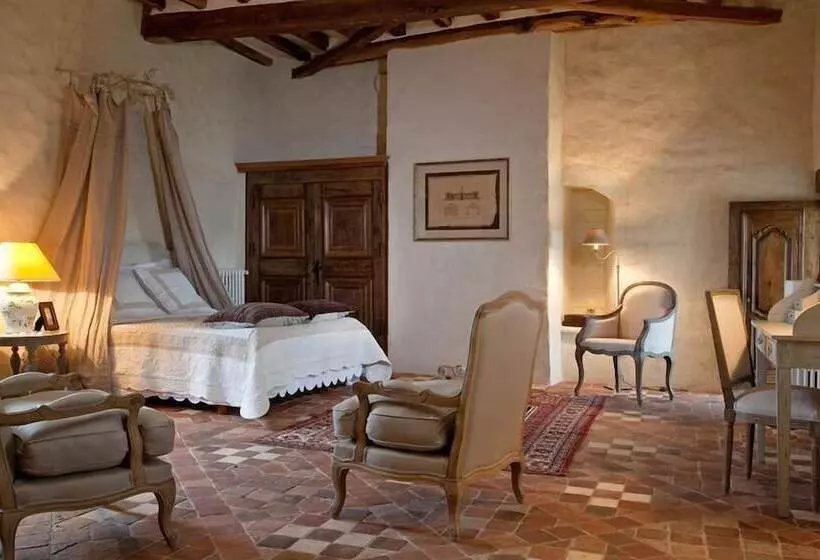 Hotelli Château De Chargé