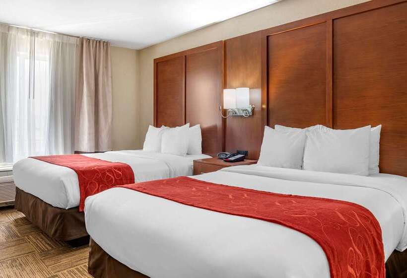 בית מלון כפרי Comfort Suites Urbana Champaign, University Area