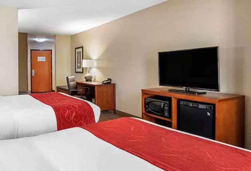 هتل Comfort Suites Urbana Champaign, University Area