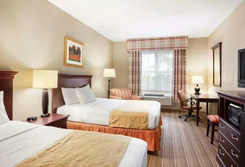هتل Country Inn & Suites By Radisson, Ithaca, Ny