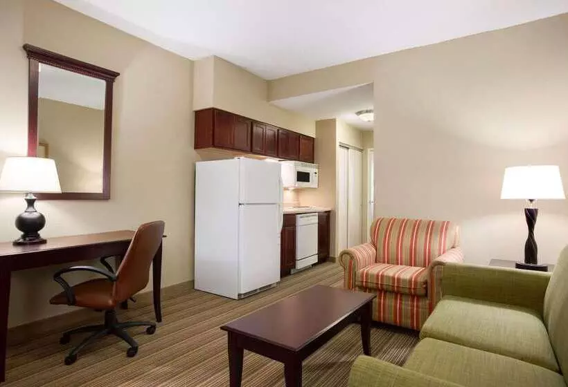 هتل Country Inn & Suites By Radisson, Ithaca, Ny