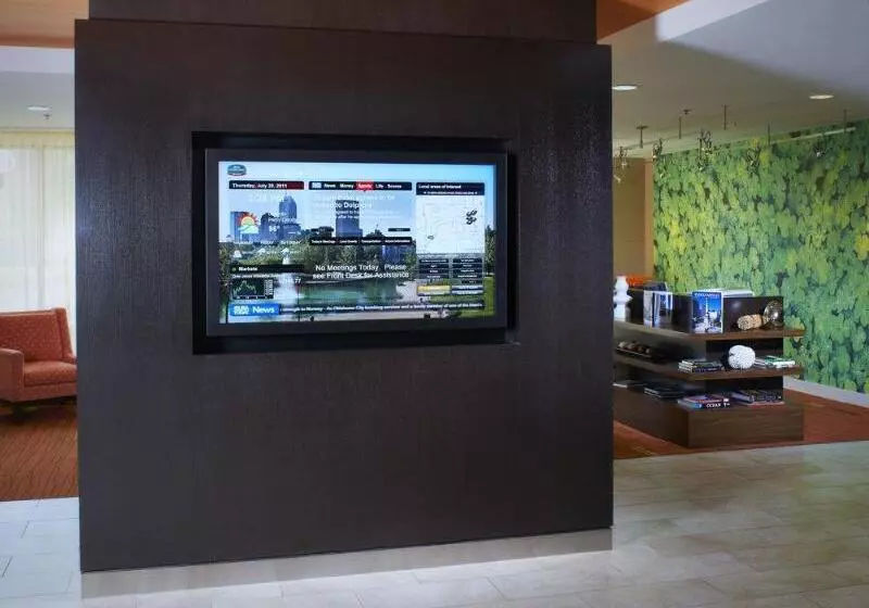 酒店 Courtyard By Marriott Indianapolis Airport