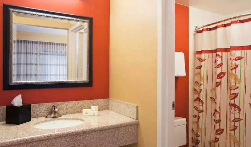 酒店 Courtyard By Marriott Indianapolis Airport