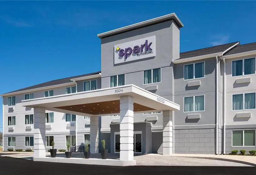 ホテル Econo Lodge  Inn & Suites