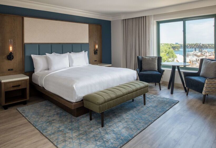 בית מלון כפרי Embassy Suites By Hilton Sacramento Riverfront Promenade