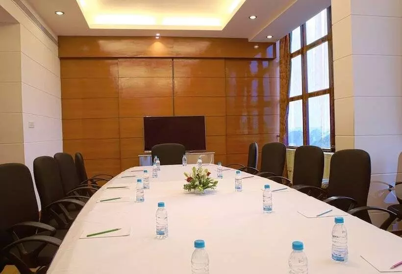 Hôtel Gemini Continental Lucknow