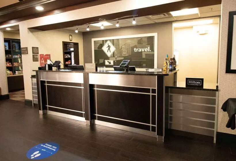 هتل Hampton Inn & Suites Richmond/virginia Center