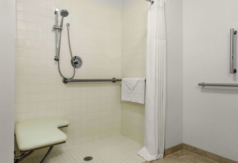 فندق Hampton Inn Athens