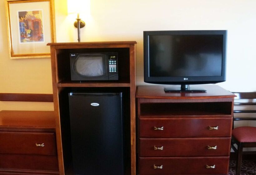 Отель Hampton Inn & Suites Kingman